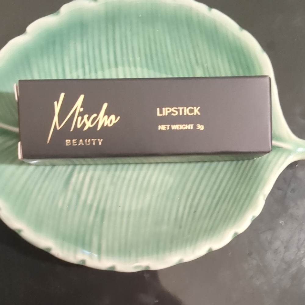 Mischo Beauty Lipstick